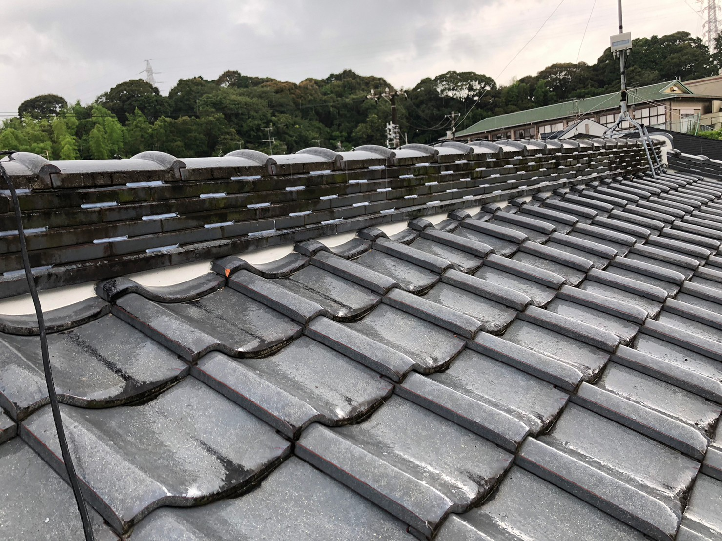 屋根リフォームのタイミング【浜松市での屋根リフォームのご相談は当店へ】 画像