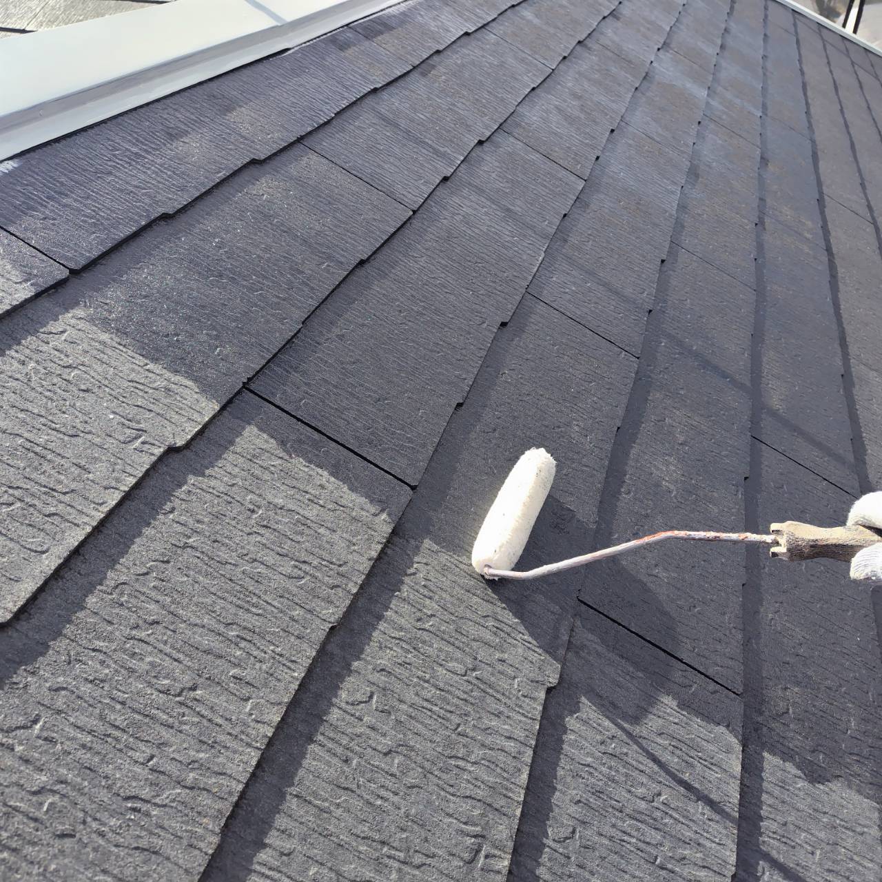 屋根塗装に最適な時期はいつ? 画像