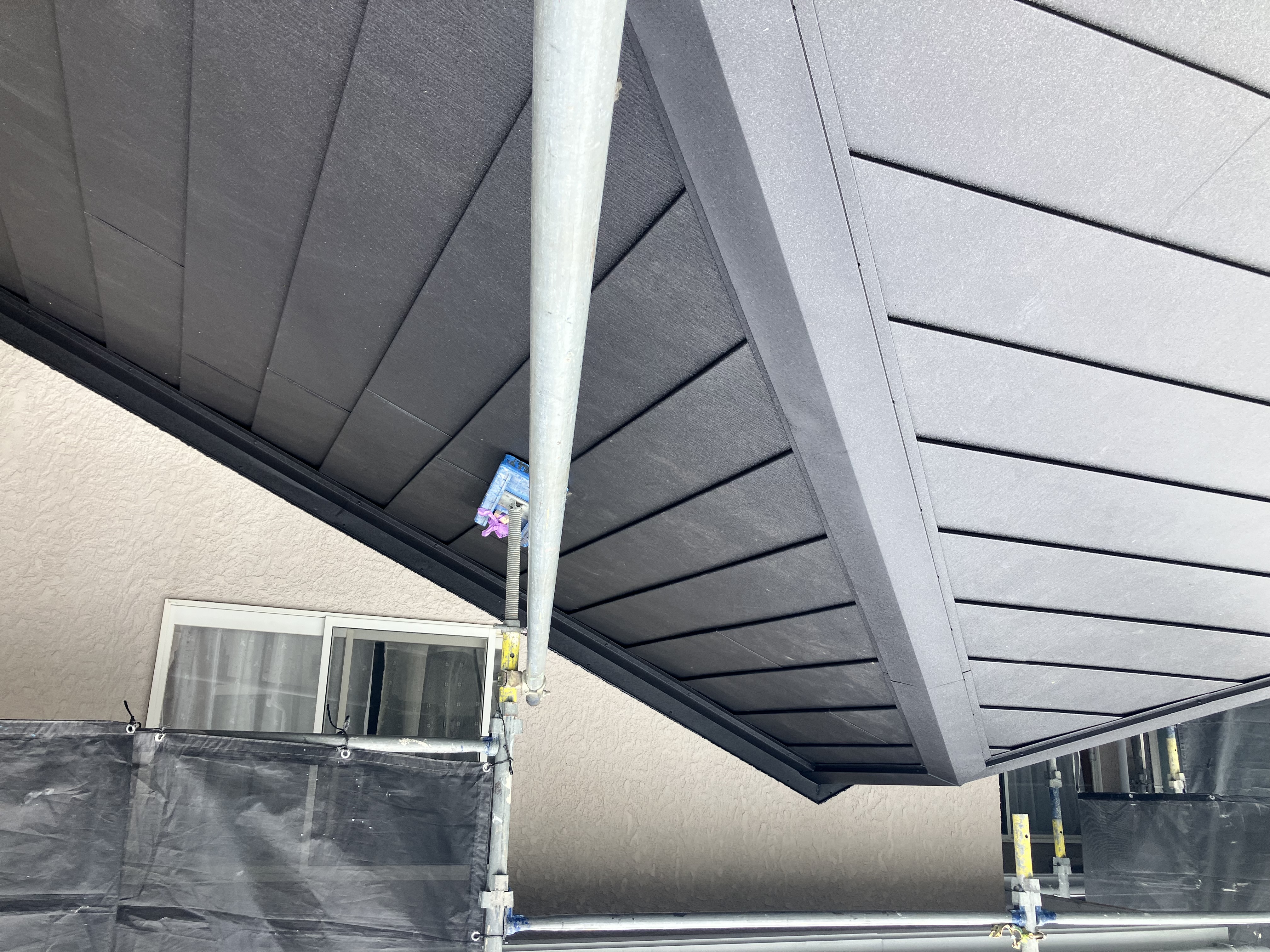 屋根重ね葺きリフォーム工事 画像