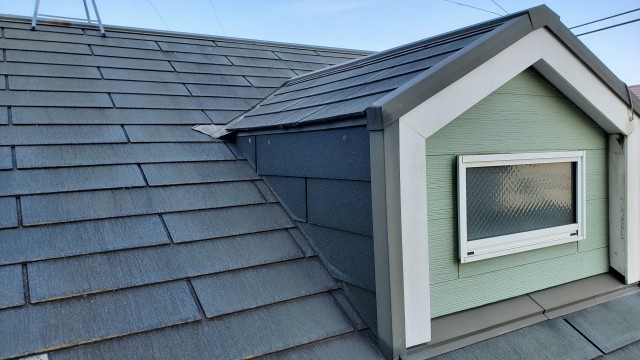 スレート屋根の寿命は何年?【浜松市の屋根リフォームのご相談は当店へ】 画像