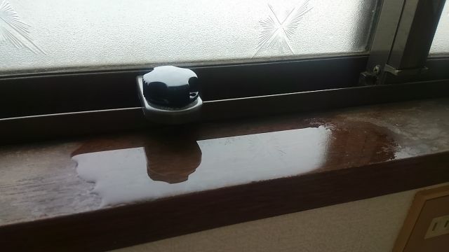 なぜ「窓から雨漏り」が発生するの?台風後のお問い合わせで急増! 画像